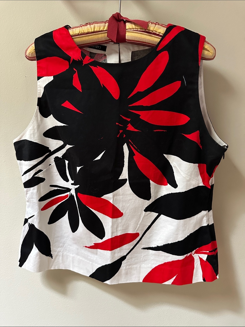Carlisle Red, Black & White Floral Sleeveless Camisole
